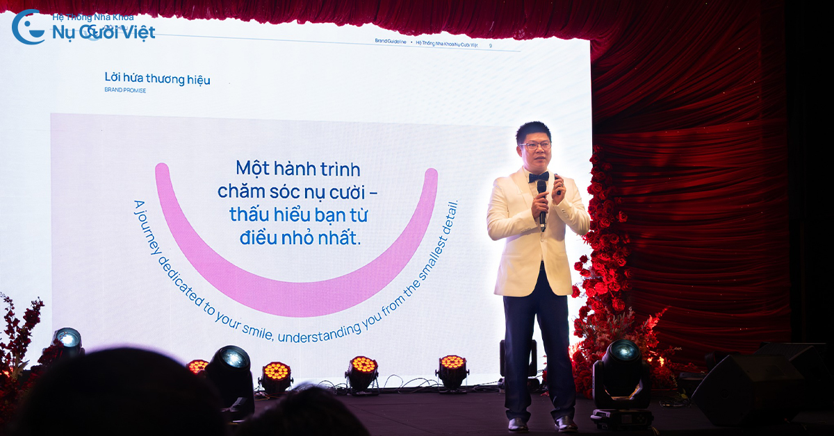lễ ra mắt bộ nhận diện thương hiệu mới của nha khoa nụ cười việt