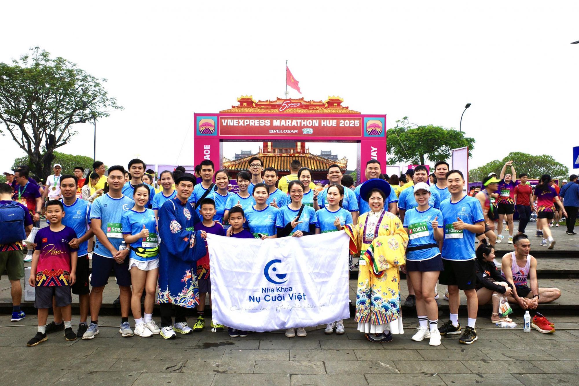 Nụ Cười Việt - HÒA NHỊP THỂ THAO HUẾ - NỤ CƯỜI VIỆT THAM GIA VNEXPRESS MARATHON HUE 2025